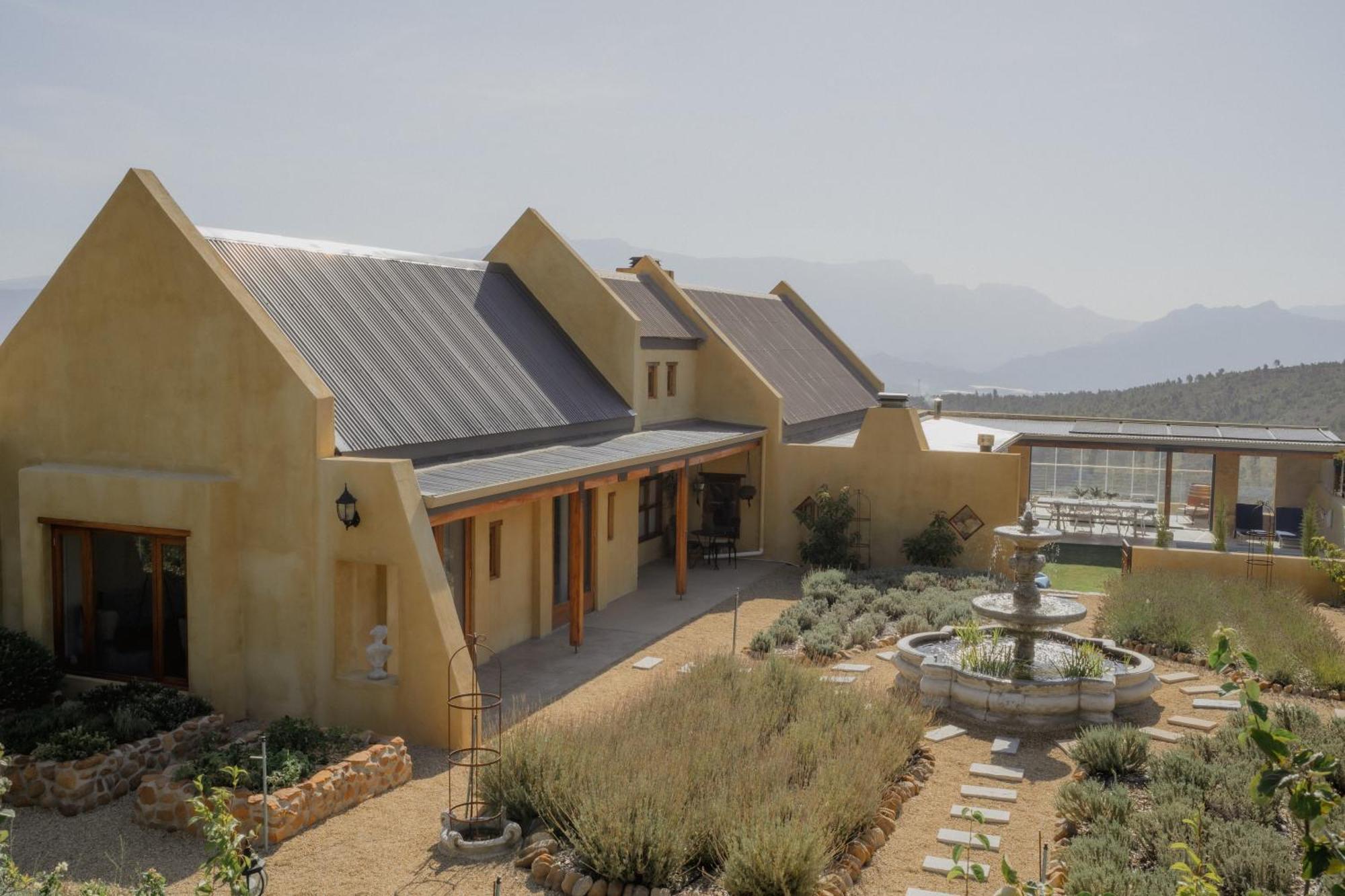 Berghuis - Mountain Hideaway Holiday home *