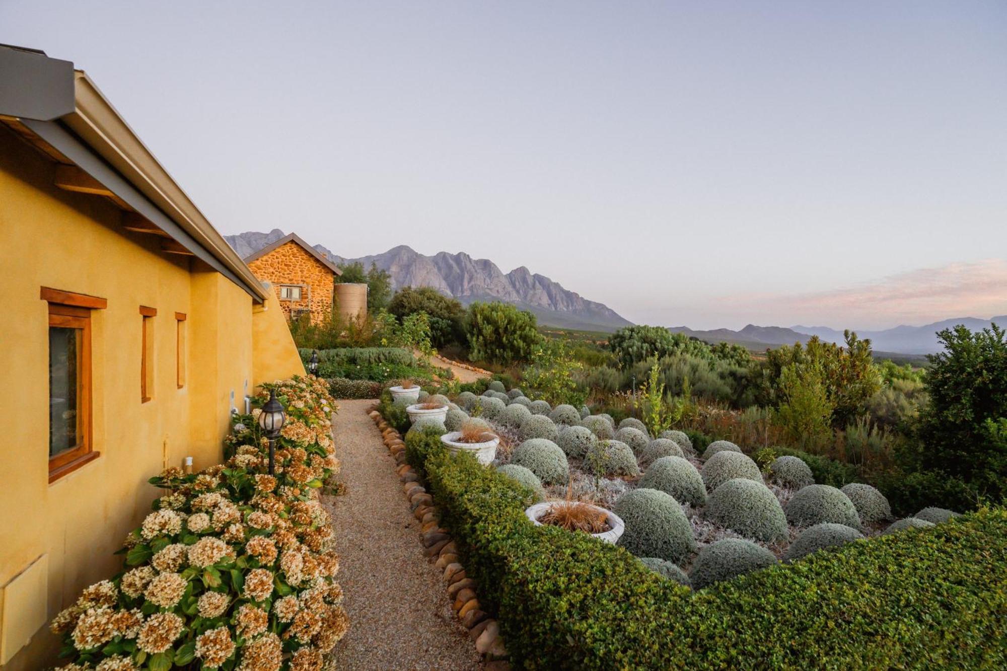 Berghuis - Mountain Hideaway Wolseley